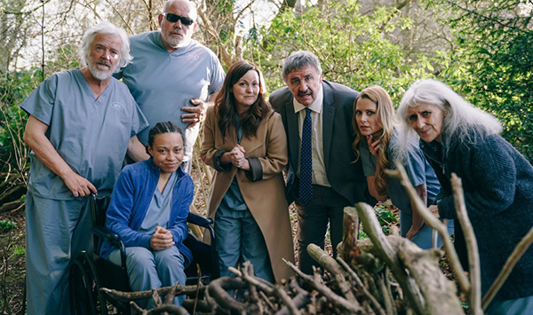 Still image from the comedy drama CROSS TALK