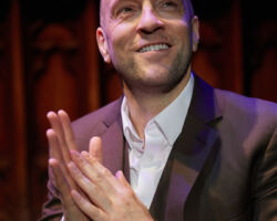 Derren Brown: UNDERGROUND