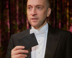 Derren Brown: UNDERGROUND