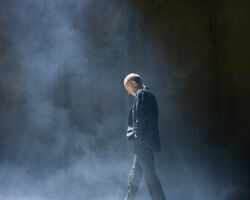 Derren Brown in Showman 2021/2022 Photo by Mark Douet