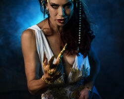 <a href='https://cloutcom.co.uk/wp-content/uploads/2024/05/EmilyBoothRickJones-3.zip'>download image</a> Image of Emily Booth